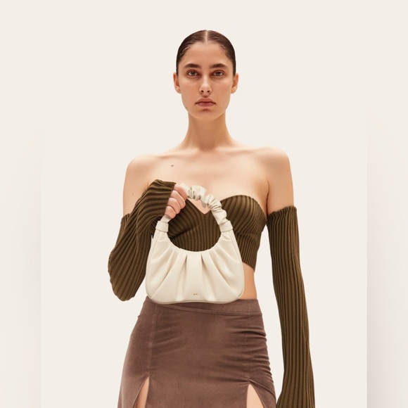 🤍JW PEI GABBI RUCHED HOBO HANDBAG - IVORY - Picture 2 of 16